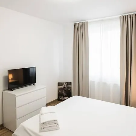 Apartbnb Twins 14a *